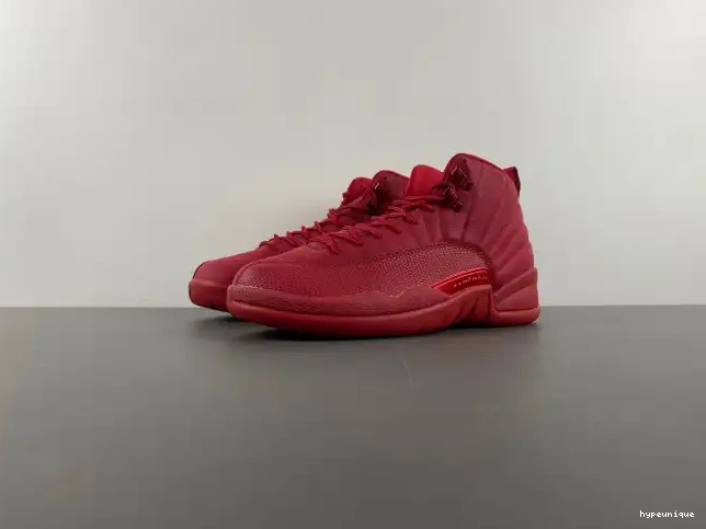 HYPE Retro 12 (2018) Red Jordan Air 130690-601 Gym 0611